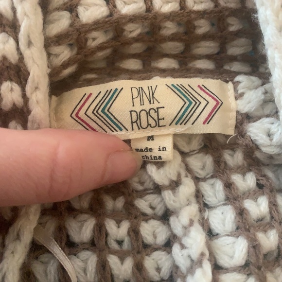 Knitted Sweater - Picture 2 of 4